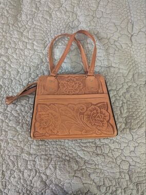 Hand-Tooled Floral Leather Tote Bag - Tan